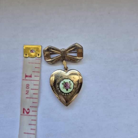 Vintage Coro Gold Tone Heart Locket Brooch Bow Dangle Floral Guilloché - Picture 5 of 8